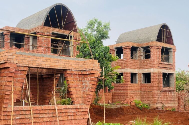 Domes construction
